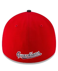 New Era Men's Red Cleveland Guardians 2025 Mlb Postseason Side Patch 39THIRTY Flex Hat