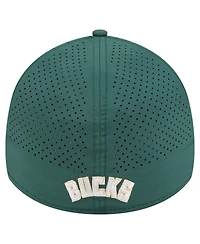 New Era Men's Hunter Green Milwaukee Bucks Featherweight Poly Rope Flex 39Thirty Hat