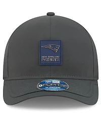 New Era Men's Charcoal New England Patriots 2025 Sideline Cold Weather 9FORTY M-Crown Adjustable Hat