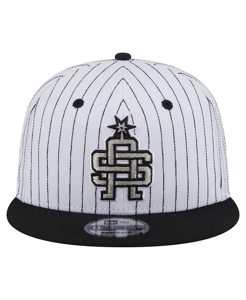 New Era Men's White San Antonio Spurs Deceptor Pinstripe 9FIFTY Snapback Hat
