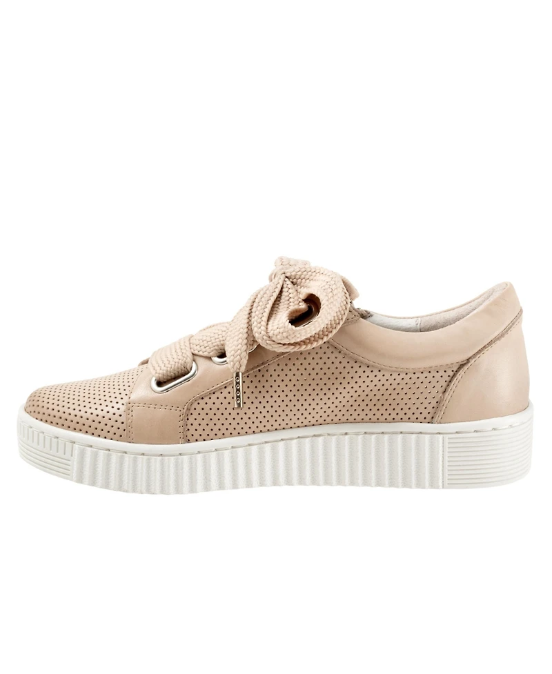 Jovi Perf Sneaker