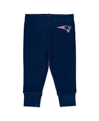 Wear by Erin Andrews Baby Boys and Girls Newborn 3-Piece New England Patriots Turn Me Around Bodysuits Pant Set