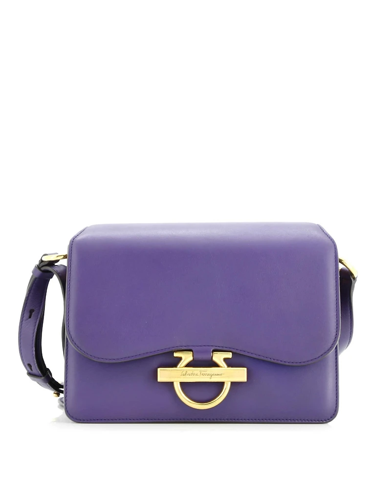 Pre-Owned Salvatore Ferragamo Medium Joanne Shoulder Bag Leather