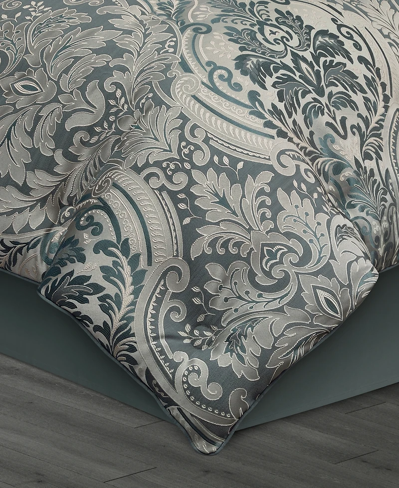 J Queen New York Renata Floral 4-Pc. Comforter Set, California King