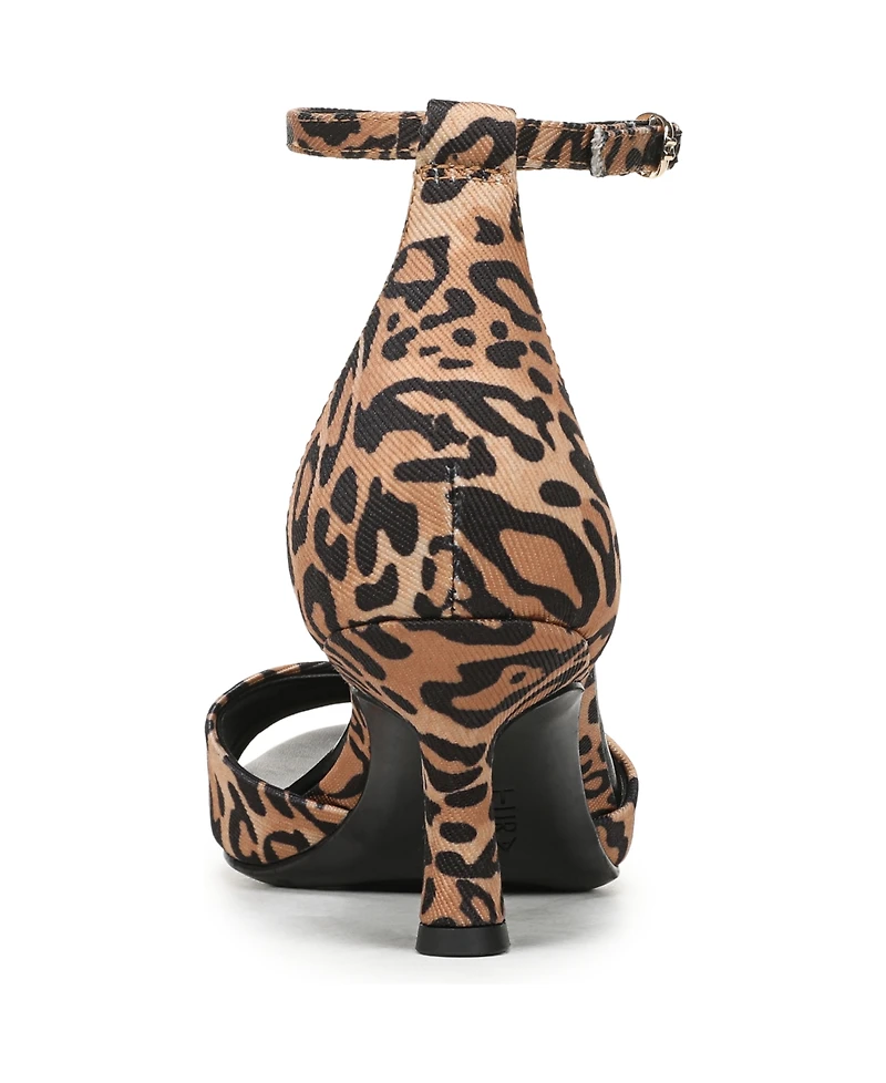 Naturalizer Women's Jules Strappy Sandals