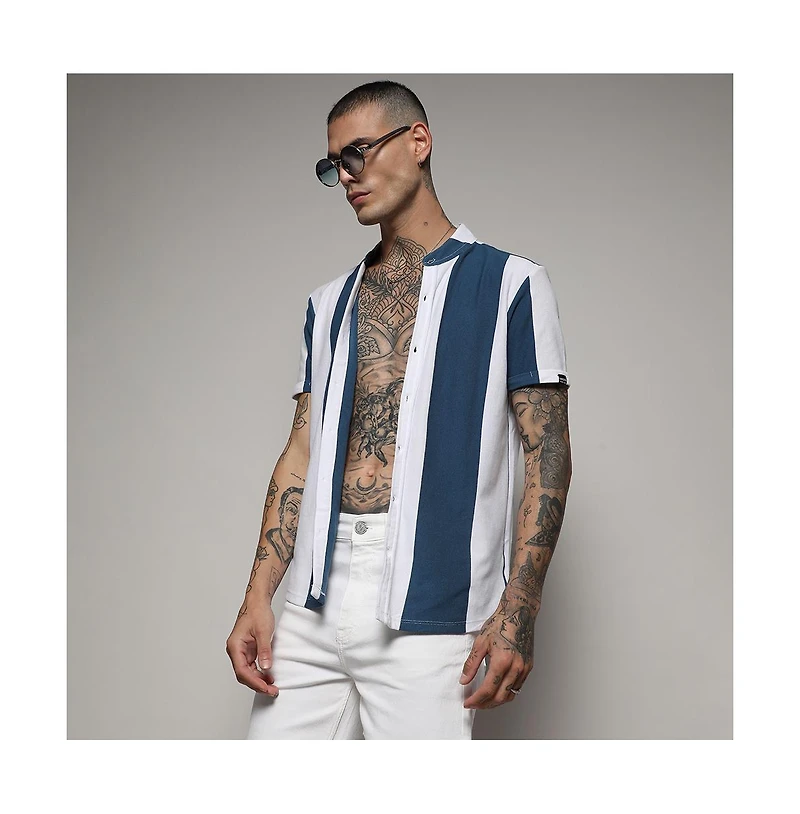 Campus Sutra Men's Blue & White Candy Striped Shirt