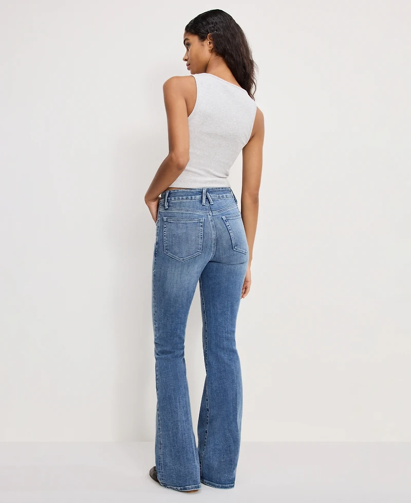 Good American Women's Slim Fit Mid-Rise Flare Leg Jeans