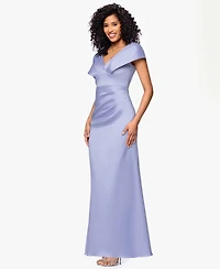 Betsy & Adam Petite V-Neck Long Sheath Dress