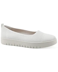 White Mountain Women's Naveen Fom Slip-on Sneaker