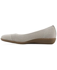 White Mountain Women's Florain Ballet Flats