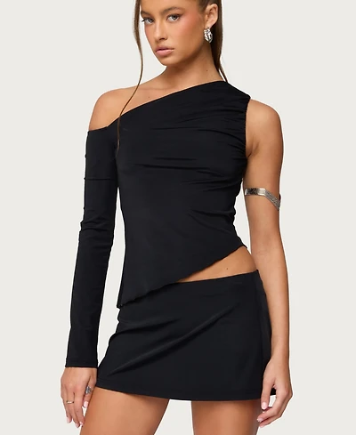 Edikted Women's Lucretia Asymmetric Off Shoulder Top