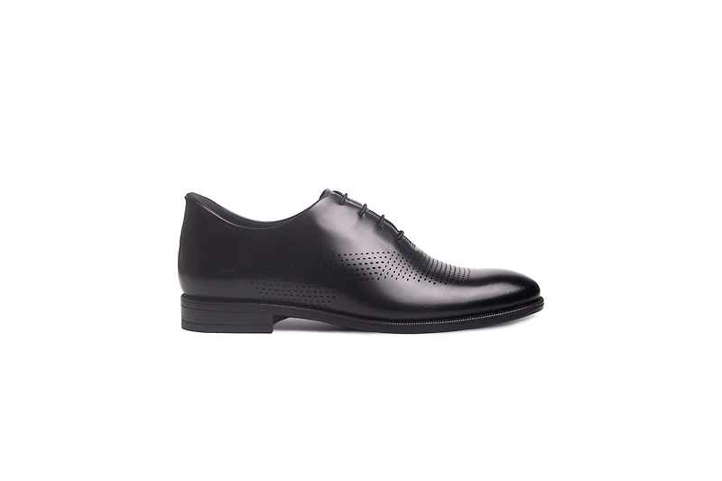 Marc Joseph New York East Road Hands-Free Slip On Technology Perforated