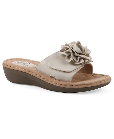 Cliffs by White Mountain Women's Casmyn Slide Sandals