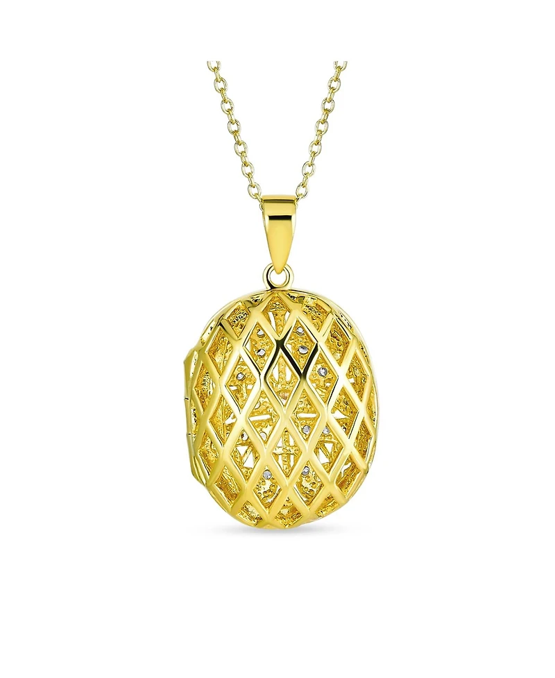 Bling Jewelry Antique Style Heart & Clover Oval Locket Necklace Gold Plated Sterling Silver