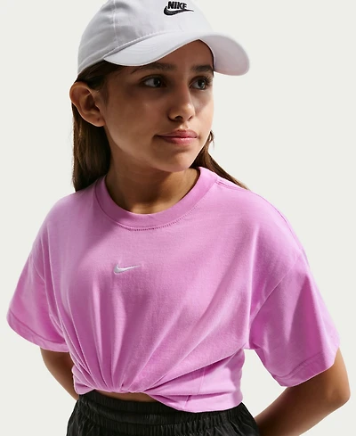 Nike Big Girls Sportswear Essential Cotton Swoosh Logo T-Shirt