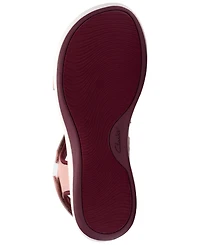 Clarks Women's Cloudsteppers Mira Shore Round Toe Sandals