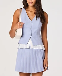 Astr the Label Women's Nabiel V-Neck Vest