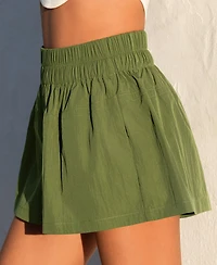 Cupshe Women's Right on Track Green Shorts