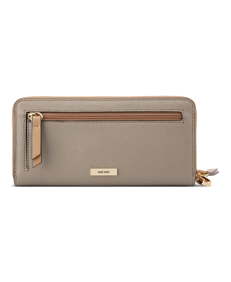 Nine West Khora Zip Around Wristlet