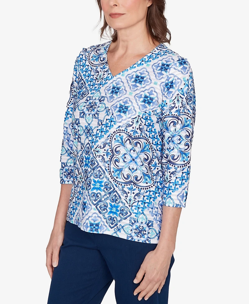 Alfred Dunner Petite Mykonos Aegean Tile V Neck Top