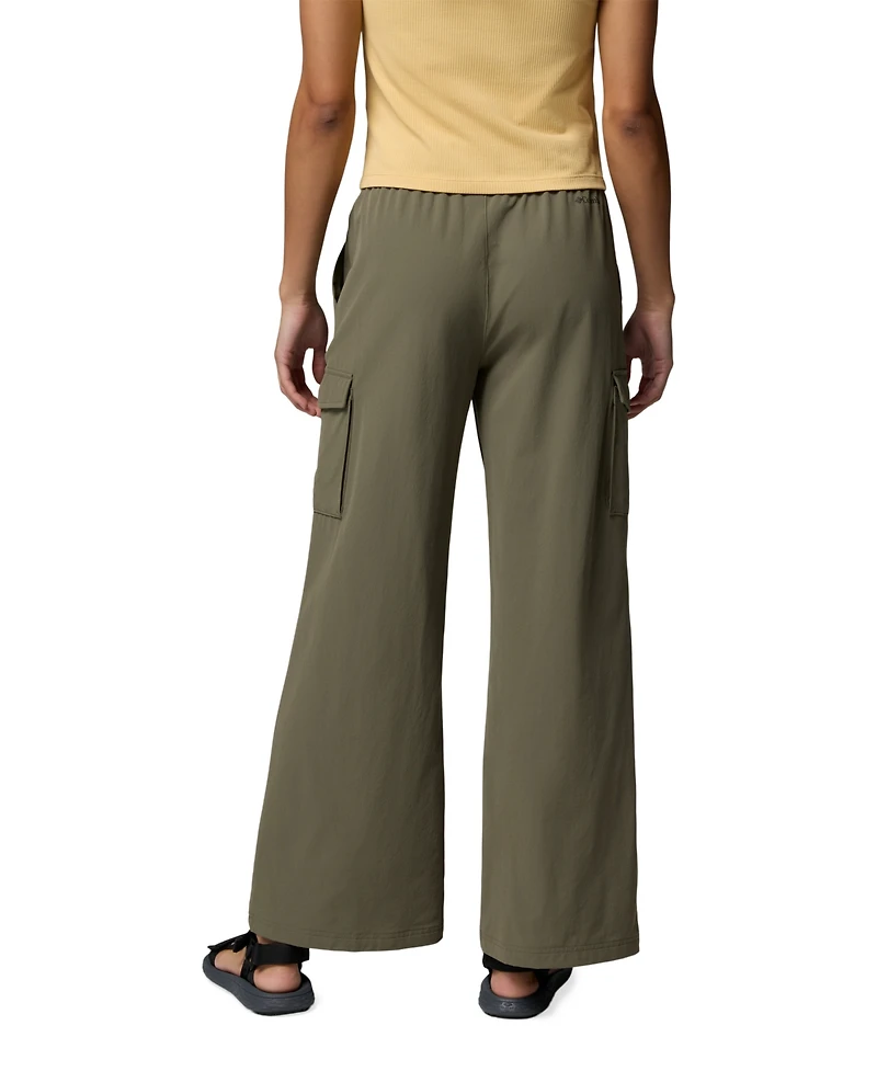 Columbia Women's Pinetown Canyon Cargo Pants