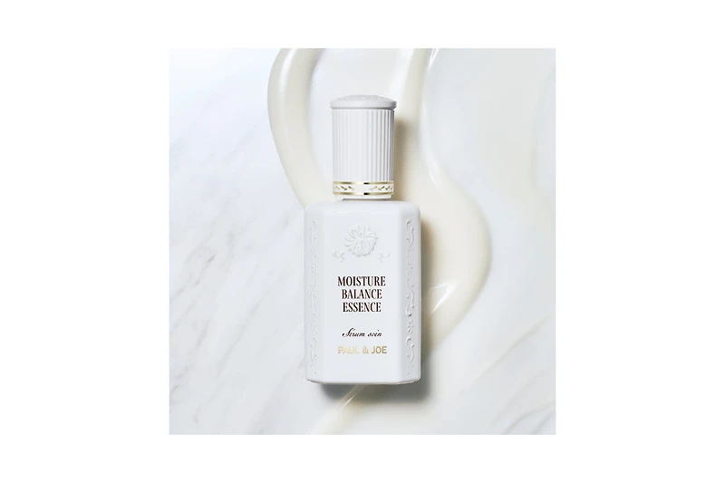 Paul & Joe Moisture Balance Essence