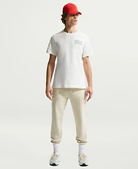 Nike Sportswear Men's Short-Sleeve T-Shirt