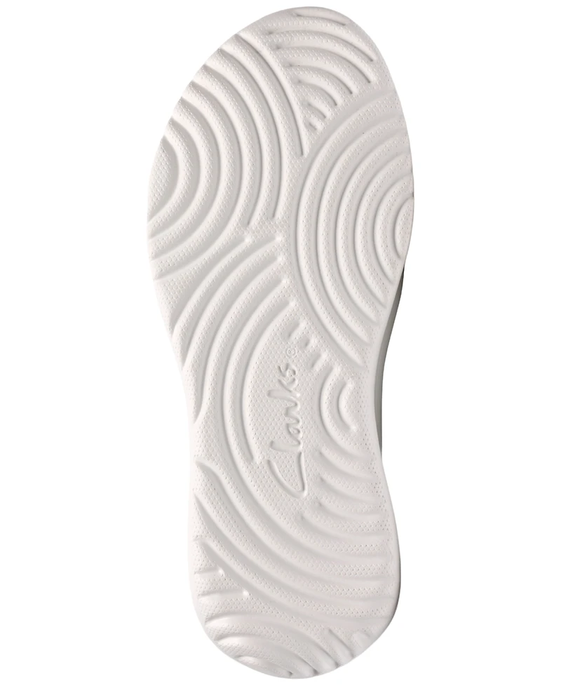 Clarks Women's Cloudsteppers Solevana Knit Round Toe Sneakers