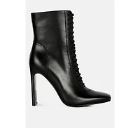 Wyndham Womens Lace Up Leather Ankle Boots