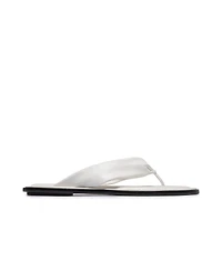 Bernardo Footwear Women's Salt Thong Sandal