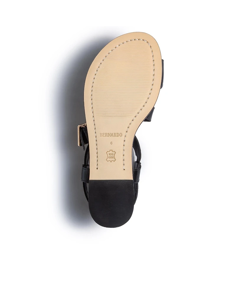 Bernardo Footwear Hartshorn Toe Ring Sandal