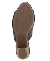 Jessica Simpson Women's Shelbie Block Heel Platform Mules