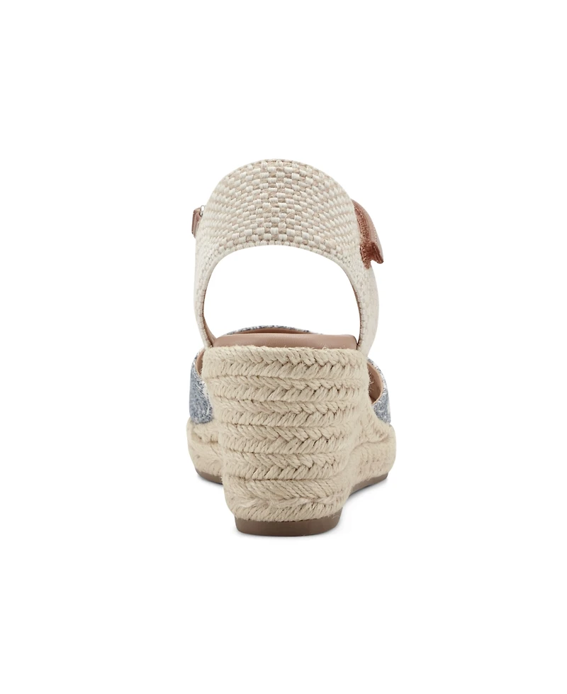 Easy Spirit Women's Makaylie Closed Toe Wedge Sandals