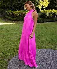 Xscape Women's Pleat Detail Ball Gown Dress