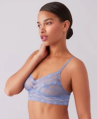 b.tempt'd by Wacoal Women's Lace Kiss Bralette 910182
