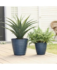 LuxenHome 2-Piece Tapered Round Plastic Planters Set