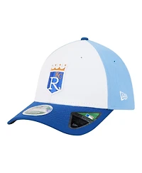 New Era Men's White/Royal Kansas City Royals Player Replica 39THIRTY M-Crown Flex Hat