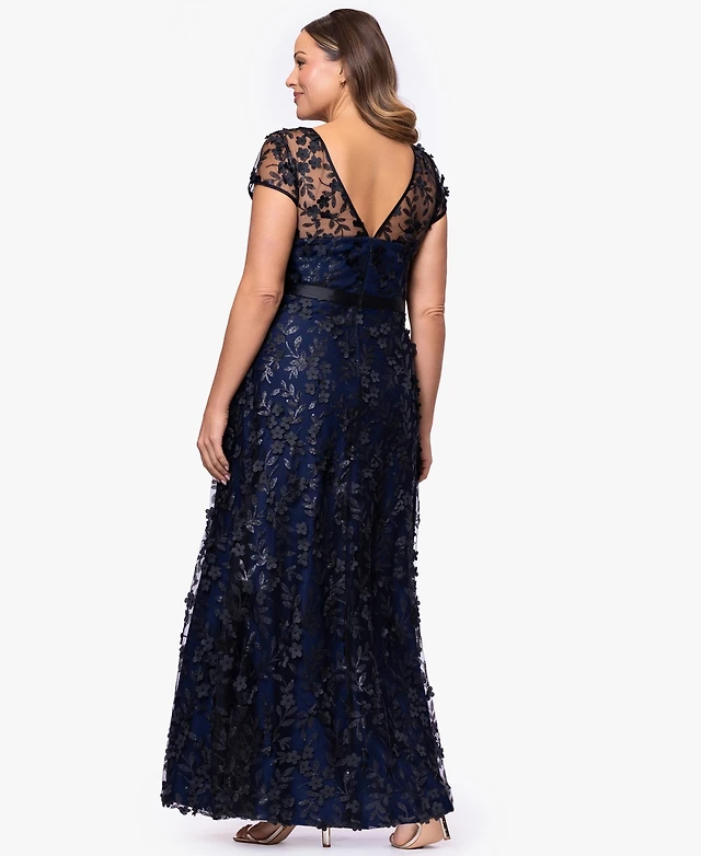 Xscape Illusion 3D Flower Pattern Crew Neck Long Sleeves Sheath Gown at  CoolSprings Galleria in Franklin, TN