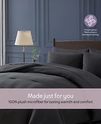 Nestl Luxury Soft Modern Design 7-Pc. Comforter Set