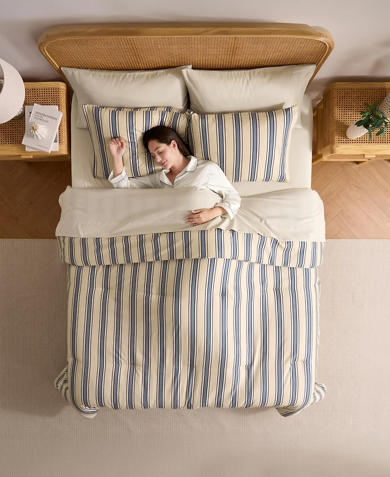 Nestl Luxury Soft Modern Striped Design -Pc. Comforter Set