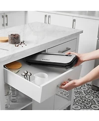 FoodSaver VS1260 Space Saving Vacuum Sealing System