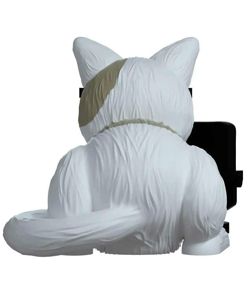 Youtooz Beluga Vinyl Figure