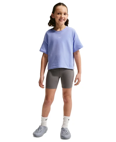 Nike Big Girls Sportswear Essential Cotton Swoosh Logo T-Shirt