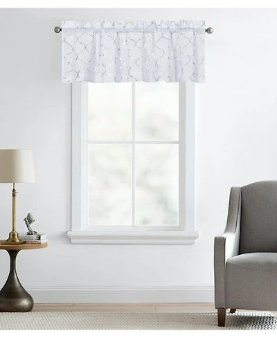 Kate Auroras Trellis Lattice Rod Pocket Valance - 56 in. W x 18 L