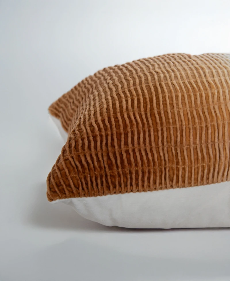 Rizzy Home Brynn Velvet Decorative Pillow, 22" x 22"