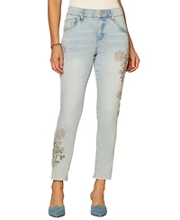 Democracy Petite Floral Embroidered Skimmer Jeans