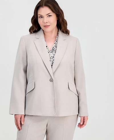 Kasper Plus Notched-Lapel Single-Button Blazer