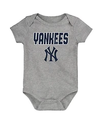Outerstuff Newborn 3-Pack New York Yankees Home Plate Creeper Set