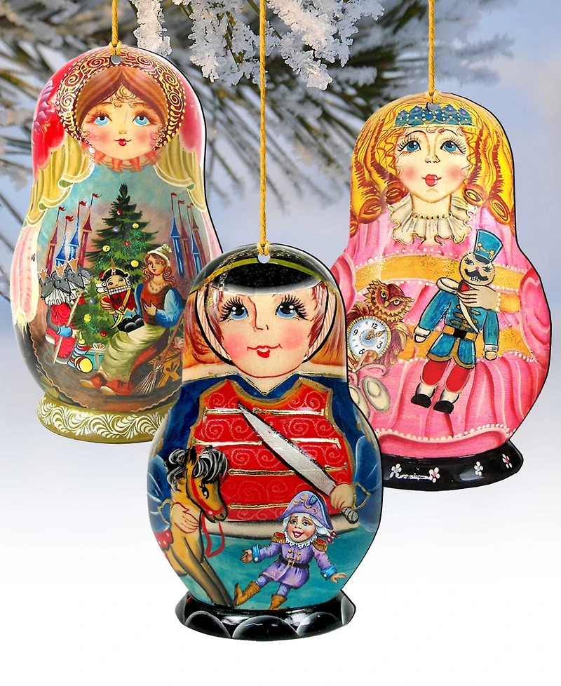 Designocracy Nutcracker Dolls Wooden Ornaments, Set of 3