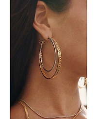 Retro Chic Womens Colosseum Earrings